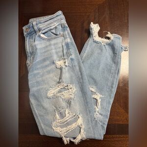 American Eagle Outfitters Light Blue Distressed Mom Jeans - Size 2 SHORT